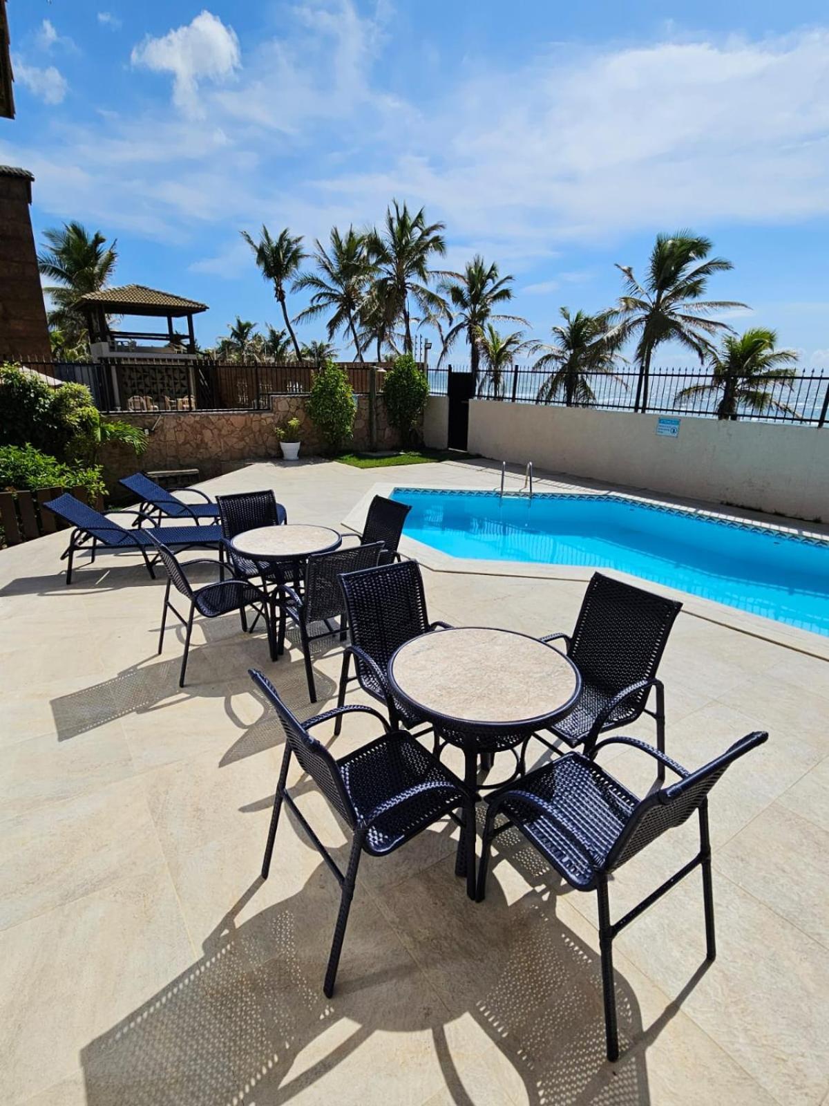 Casa Beira Mar Em Praia Do Flamengo Сальвадор Экстерьер фото